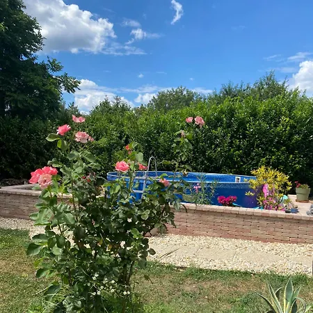 Villa Lavanda Vendeghaz & Spa Apartament
